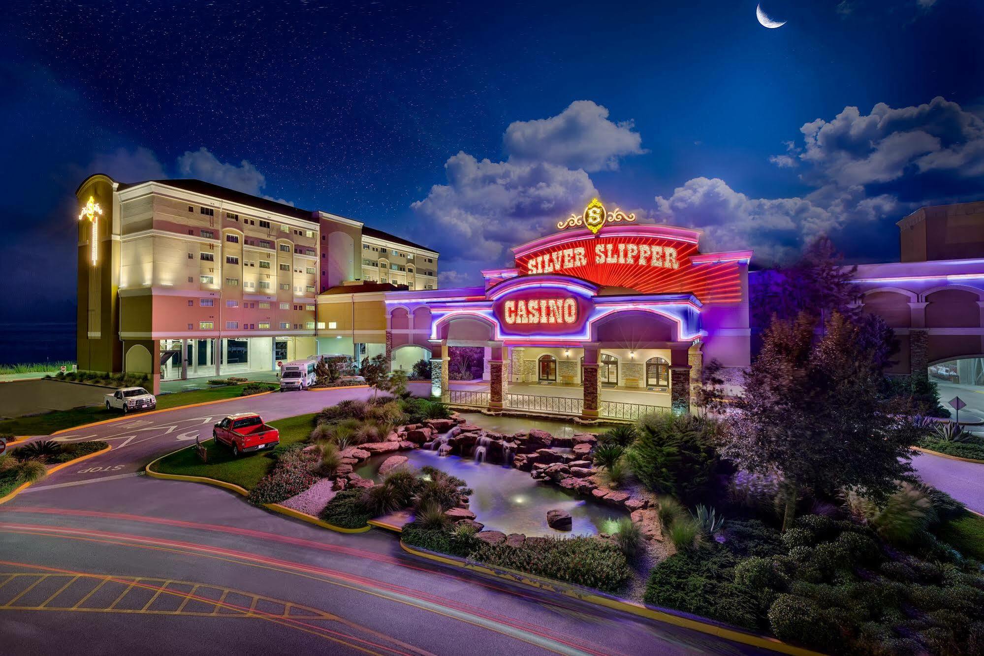 Silver Slipper Casino Hotel (Adults Only) Bay St. Louis Екстер'єр фото